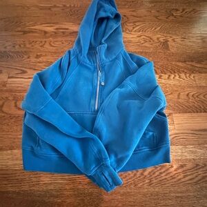 lululemon athletica Poolside Blue Hoodie cropped xs/s